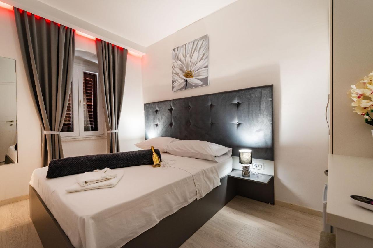 Luxury Rooms Zadar Old Town מראה חיצוני תמונה