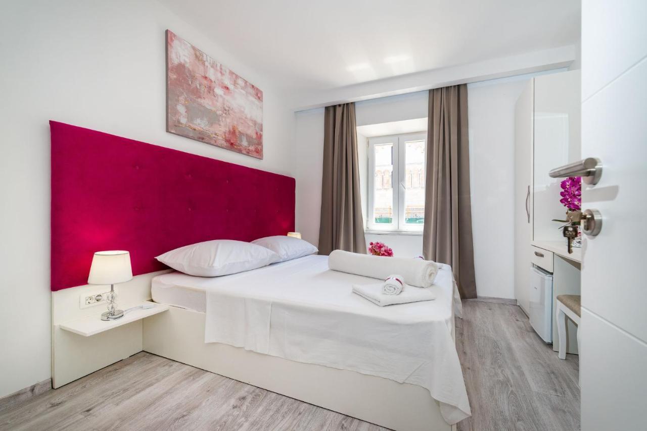 Luxury Rooms Zadar Old Town מראה חיצוני תמונה